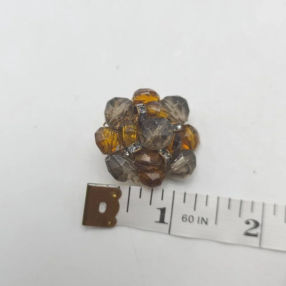Vintage Castlecliff Amber Gray Crystal Cluster Clip-On Earrings - Picture 5 of 5